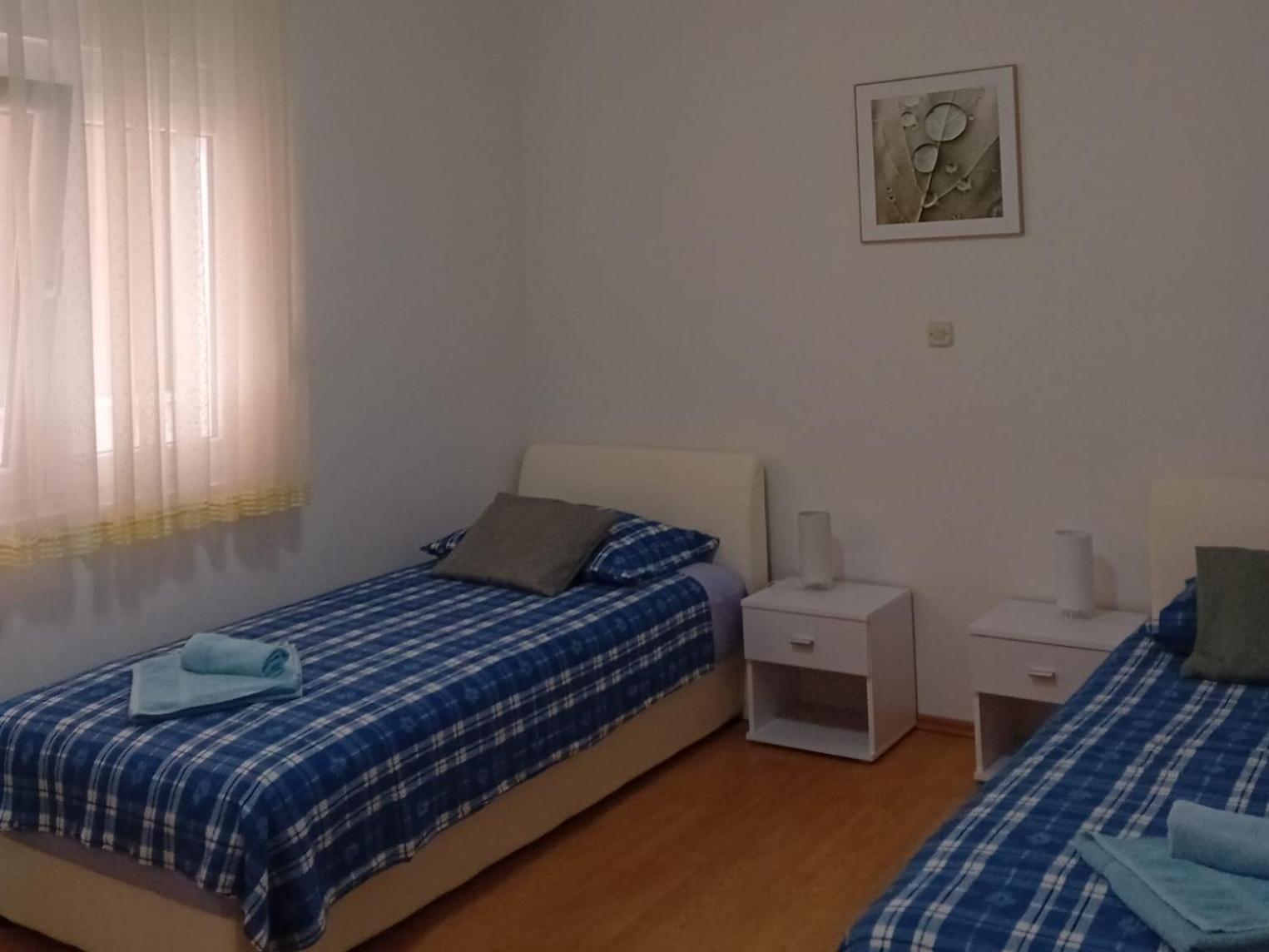 Apartment Plitvice Starigrad Paklenica Exterior foto